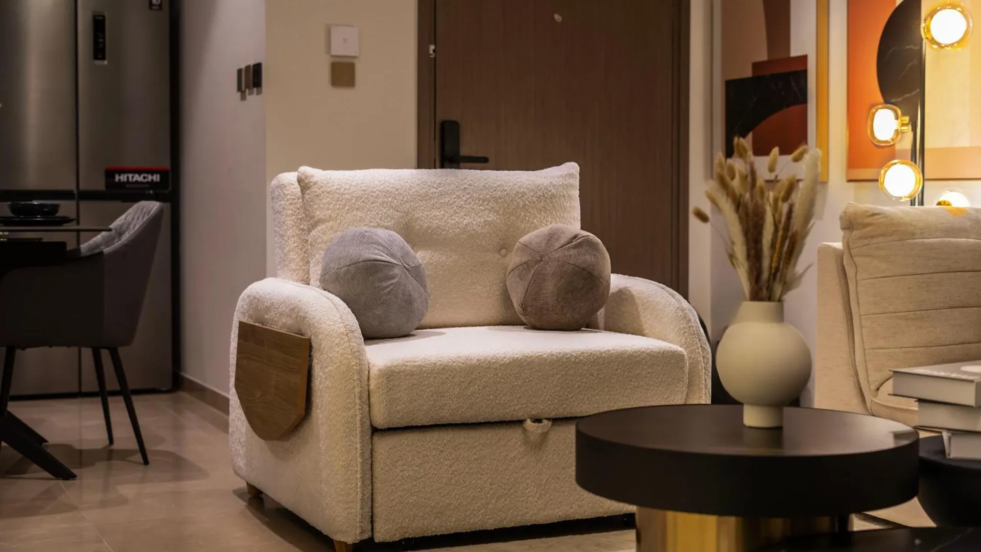 Stylish 2-Bedroom Luxury Stay In Downtown Dubai With Burj Khalifa & Fountain Views Lägenhet
