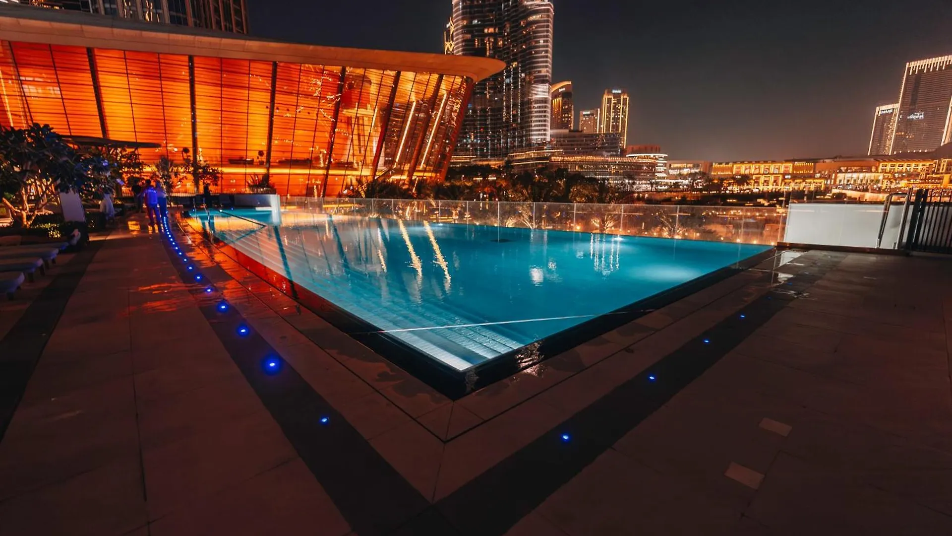 Stylish 2-Bedroom Luxury Stay In Downtown Dubai With Burj Khalifa & Fountain Views 0*,  Förenade Arabemiraten