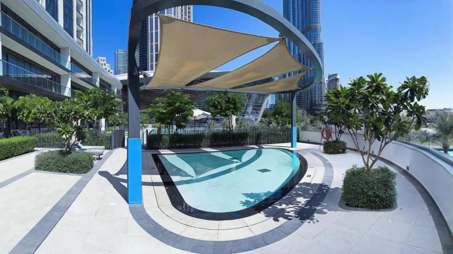 Stylish 2-Bedroom Luxury Stay In Downtown Dubai With Burj Khalifa & Fountain Views Zjednoczone Emiraty Arabskie
