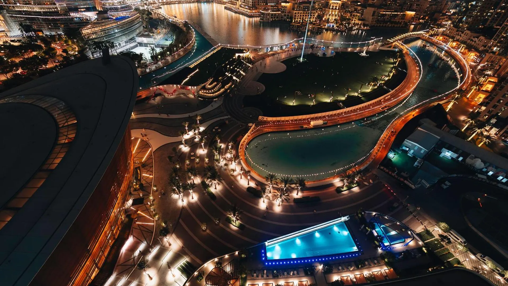 Apartament Stylish 2-Bedroom Luxury Stay In Downtown Dubai With Burj Khalifa & Fountain Views Zjednoczone Emiraty Arabskie