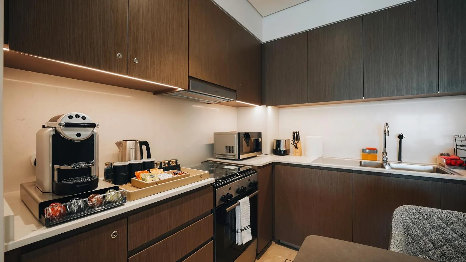 Apartament Stylish 2-Bedroom Luxury Stay In Downtown Dubai With Burj Khalifa & Fountain Views